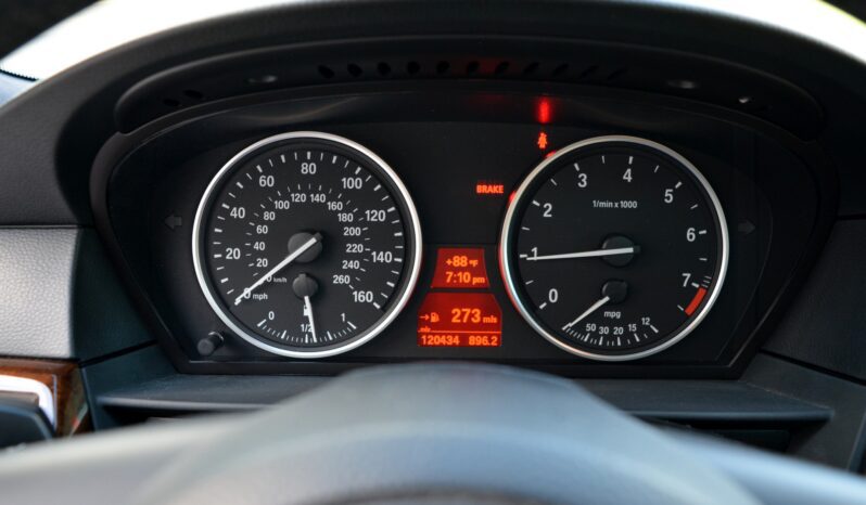 2010 BMW 535I 6-SPEED MANUAL M SPORT full