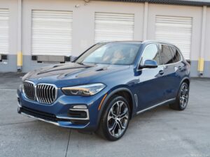 2021 BMW X5 40i's photo