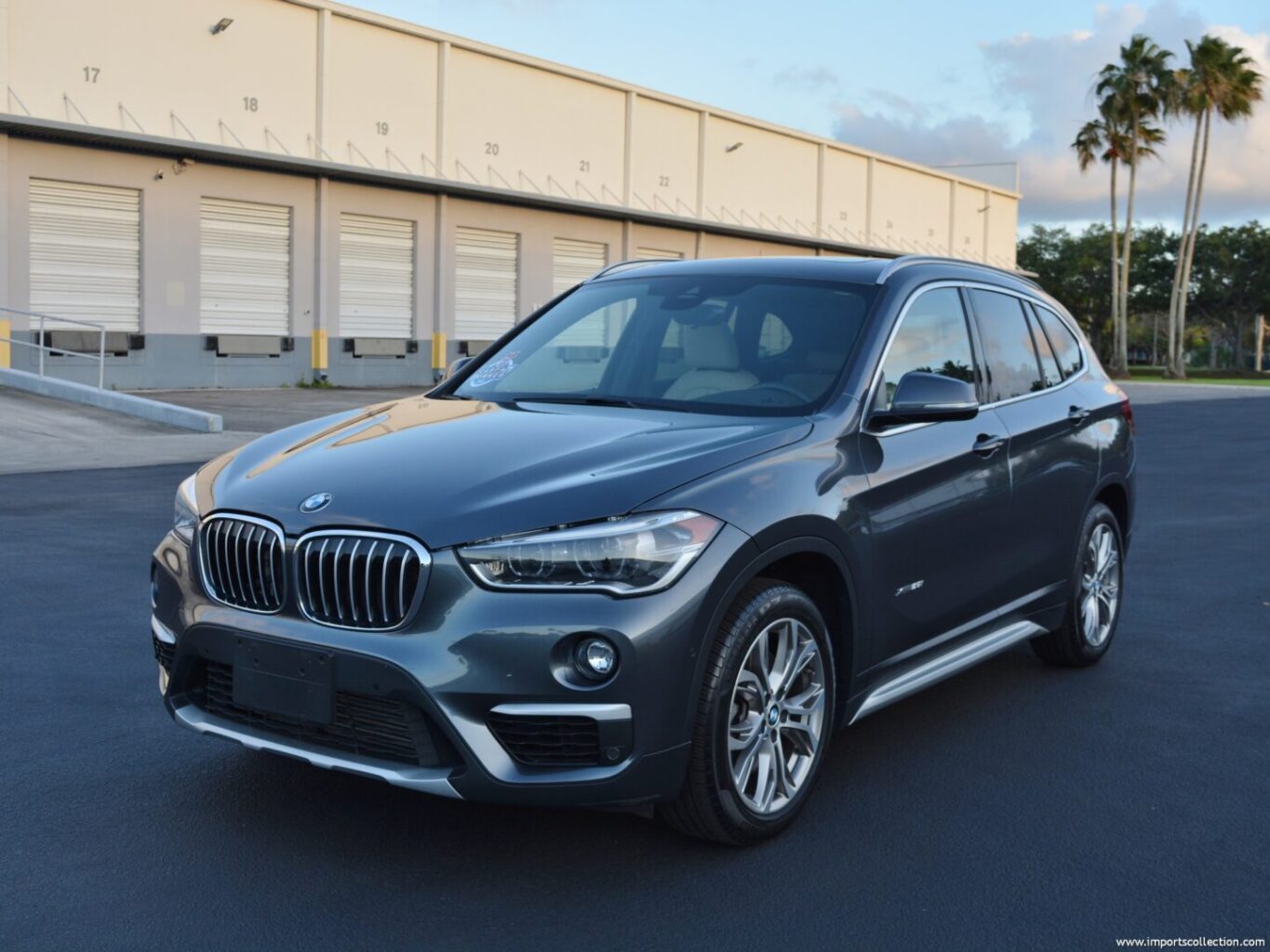 2016 BMW X1 xDrive28i's photo